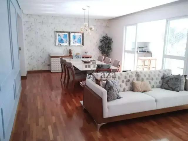 Apartamento venda em Região Imediata de São José dos Campos, Região Metropolitana do Vale do Paraíba e Litoral Norte