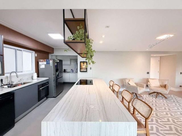 Apartamento venda em Região Imediata de São José dos Campos, Região Metropolitana do Vale do Paraíba e Litoral Norte