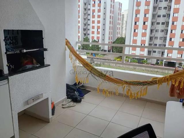 Apartamento venda em Região Imediata de São José dos Campos, Região Metropolitana do Vale do Paraíba e Litoral Norte