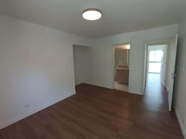 Apartamento venda em Região Imediata de São José dos Campos, Região Metropolitana do Vale do Paraíba e Litoral Norte