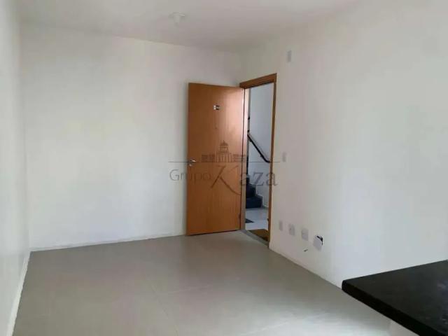 Apartamento venda em Região Imediata de São José dos Campos, Região Metropolitana do Vale do Paraíba e Litoral Norte