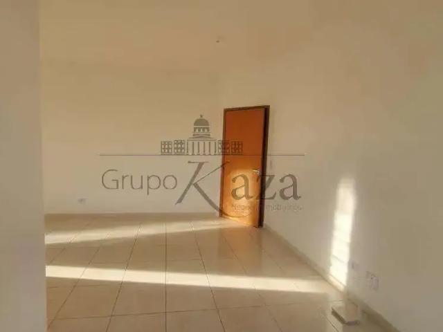Apartamento venda em Região Imediata de São José dos Campos, Região Metropolitana do Vale do Paraíba e Litoral Norte