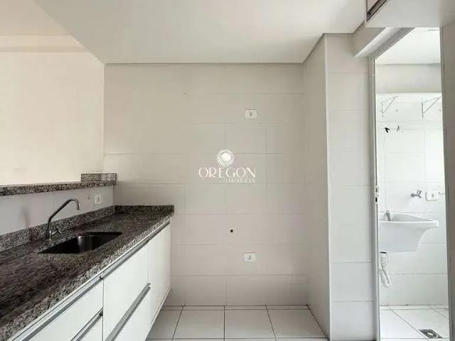 Apartamento venda em Região Imediata de São José dos Campos, Região Metropolitana do Vale do Paraíba e Litoral Norte