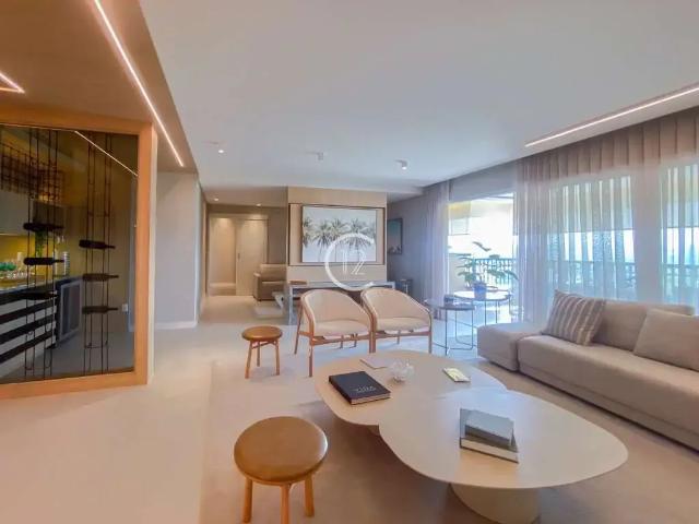 Apartamento venda em Região Imediata de São José dos Campos, Região Metropolitana do Vale do Paraíba e Litoral Norte