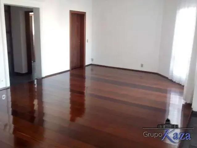 Apartamento venda em Região Imediata de São José dos Campos, Região Metropolitana do Vale do Paraíba e Litoral Norte