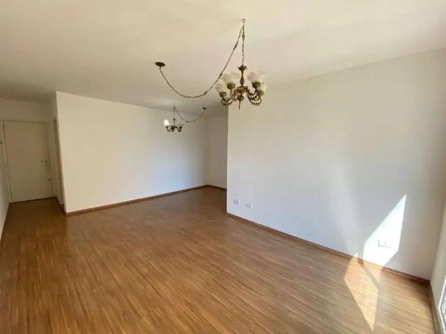 Apartamento venda em Região Imediata de São José dos Campos, Região Metropolitana do Vale do Paraíba e Litoral Norte