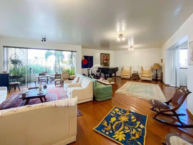 Apartamento venda em Região Imediata de São José dos Campos, Região Metropolitana do Vale do Paraíba e Litoral Norte