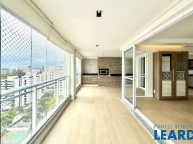 Apartamento venda em Região Imediata de São José dos Campos, Região Metropolitana do Vale do Paraíba e Litoral Norte