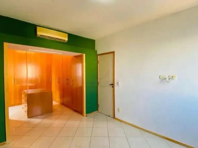 Apartamento venda em Região Imediata de São José dos Campos, Região Metropolitana do Vale do Paraíba e Litoral Norte