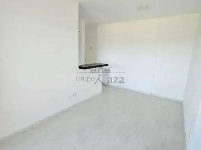 Apartamento venda em Região Imediata de São José dos Campos, Região Metropolitana do Vale do Paraíba e Litoral Norte