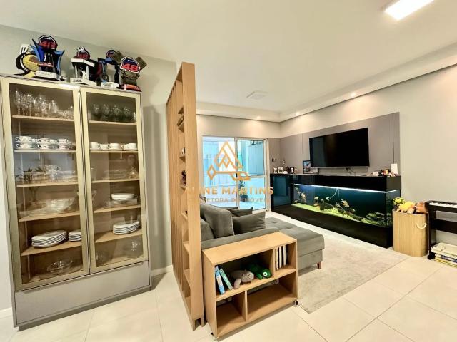 Apartamento venda em Região Geográfica Imediata de Florianópolis, São José