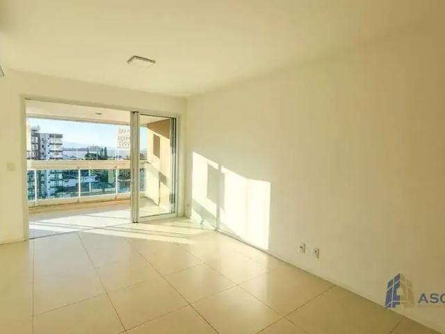 Apartamento venda em Região Geográfica Imediata de Florianópolis, São José