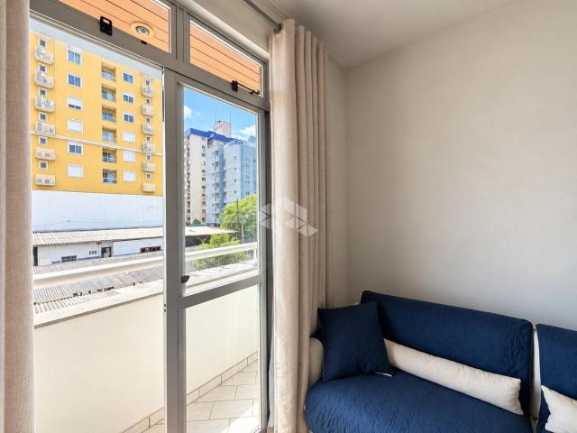 Apartamento venda em Região Geográfica Imediata de Florianópolis, São José