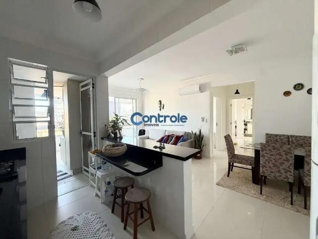 Apartamento venda em Região Geográfica Imediata de Florianópolis, São José