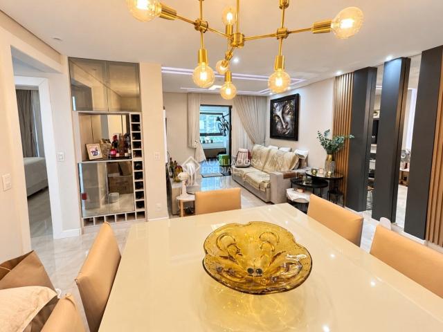 Apartamento venda em Região Geográfica Imediata de Florianópolis, São José