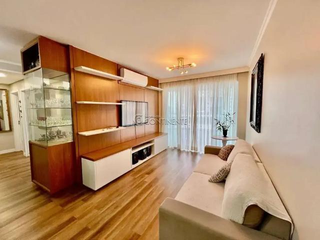 Apartamento venda em Região Geográfica Imediata de Florianópolis, São José