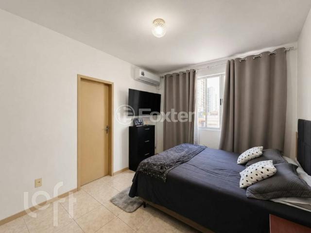 Apartamento venda em Região Geográfica Imediata de Florianópolis, São José