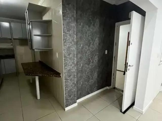 Apartamento venda em Região Geográfica Imediata de Florianópolis, São José