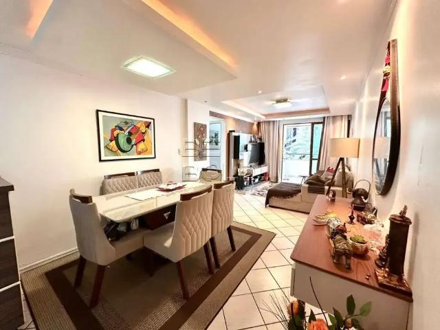 Apartamento venda em Região Geográfica Imediata de Florianópolis, São José