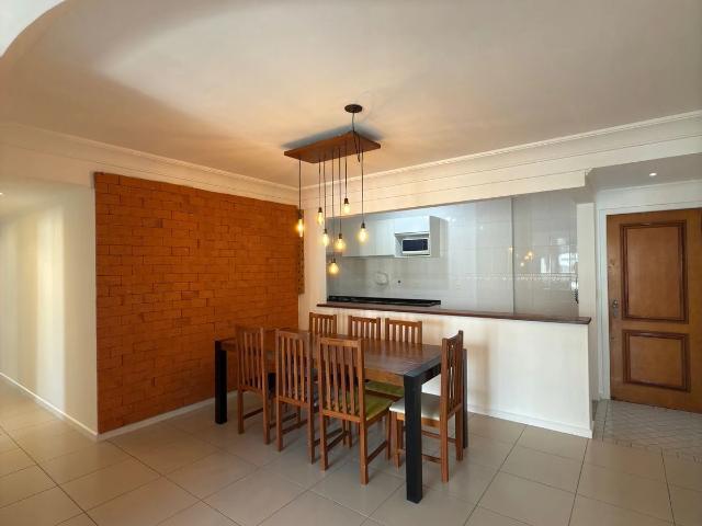 Apartamento venda em Região Geográfica Imediata de Florianópolis, São José