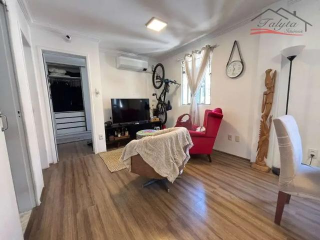Apartamento venda em Região Geográfica Imediata de Florianópolis, São José