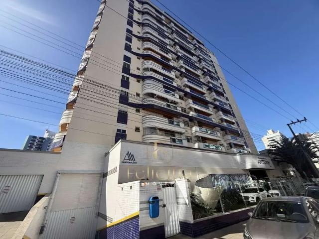 Apartamento venda em Região Geográfica Imediata de Florianópolis, São José