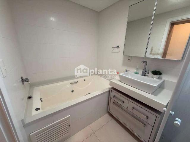 Apartamento venda em Região Geográfica Imediata de Florianópolis, São José