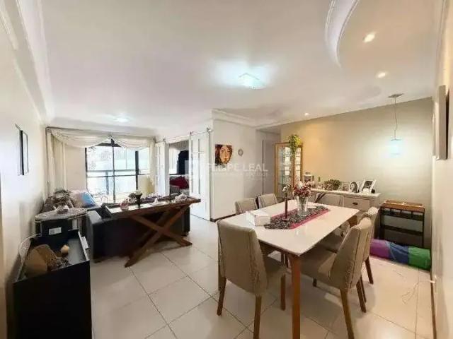Apartamento venda em Região Geográfica Imediata de Florianópolis, São José