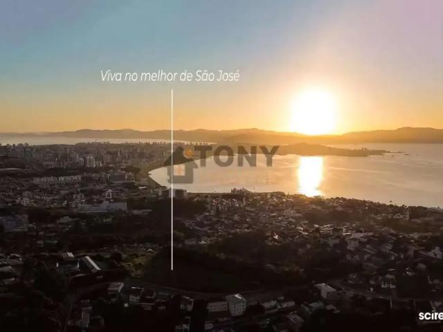Apartamento venda em Região Geográfica Imediata de Florianópolis, São José