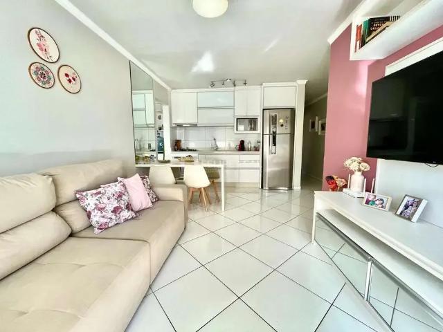 Apartamento venda em Região Geográfica Imediata de Florianópolis, São José