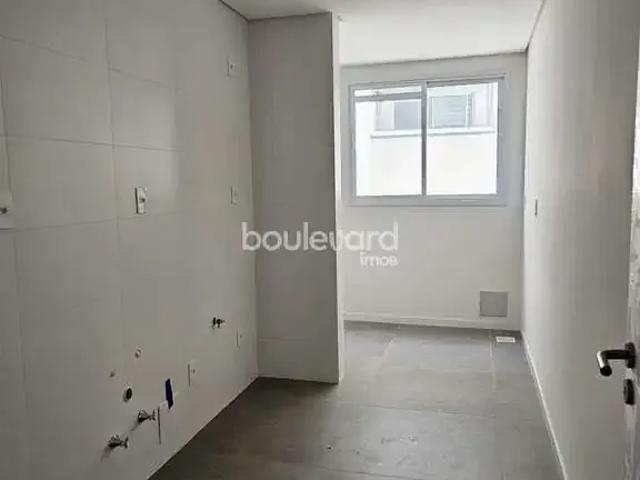Apartamento venda em Região Geográfica Imediata de Florianópolis, São José