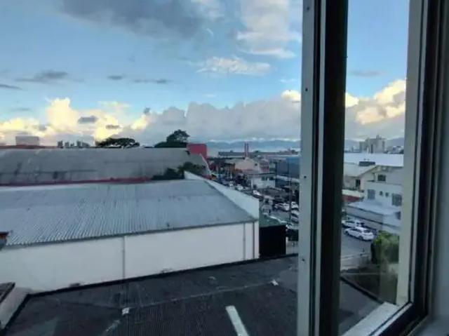Apartamento venda em Região Geográfica Imediata de Florianópolis, São José