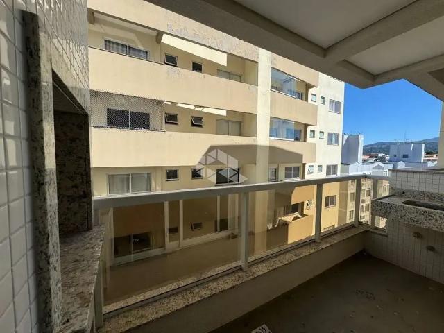 Apartamento venda em Região Geográfica Imediata de Florianópolis, São José