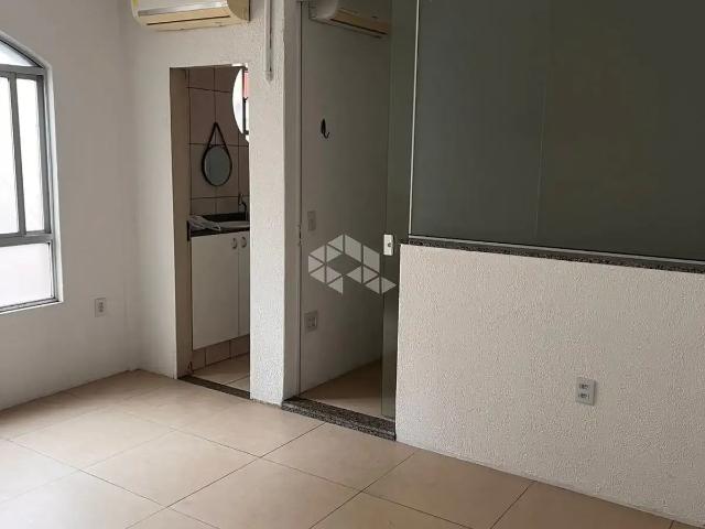 Apartamento venda em Região Geográfica Imediata de Florianópolis, São José