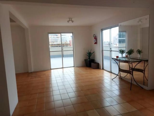 Apartamento venda em Região Geográfica Imediata de Florianópolis, São José