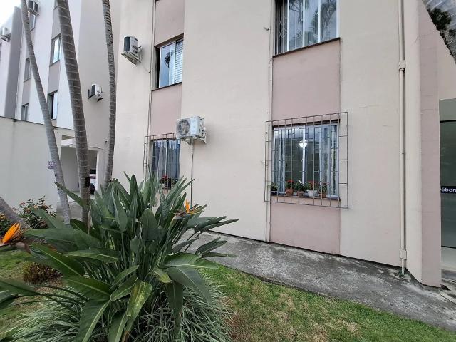 Apartamento venda em Kobrasol, São José