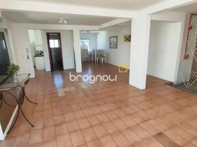 Apartamento venda em Região Geográfica Imediata de Florianópolis, São José