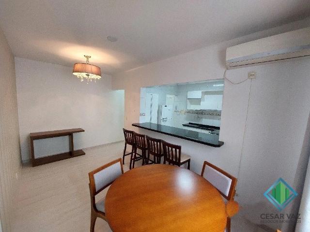 Apartamento venda em Região Geográfica Imediata de Florianópolis, São José