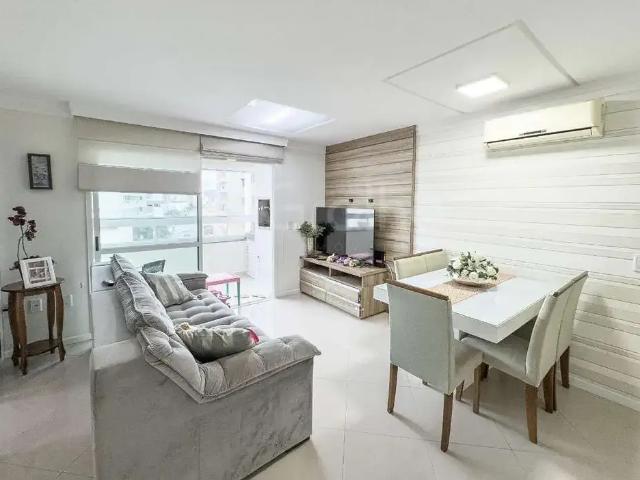 Apartamento venda em Região Geográfica Imediata de Florianópolis, São José
