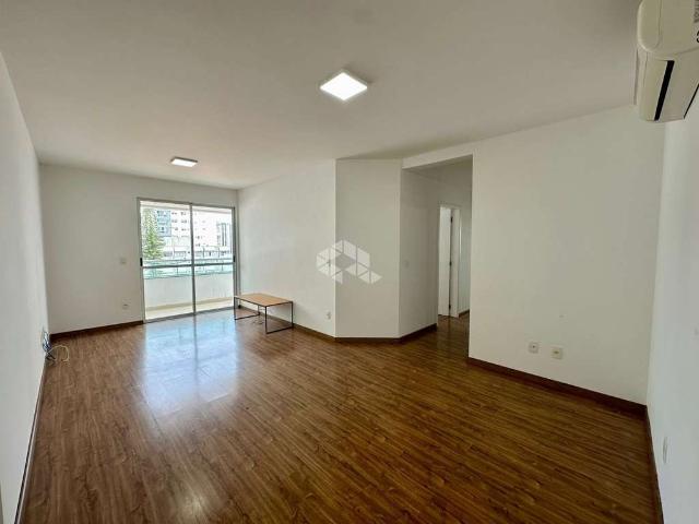 Apartamento venda em São José, Kobrasol