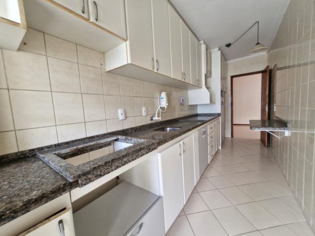 Apartamento venda em Região Geográfica Imediata de Florianópolis, São José