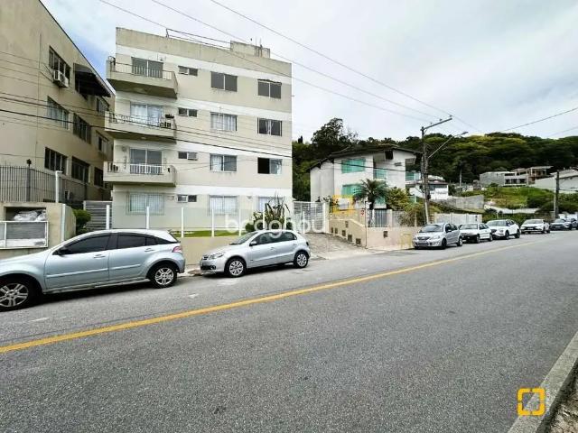 Apartamento venda em Região Geográfica Imediata de Florianópolis, São José