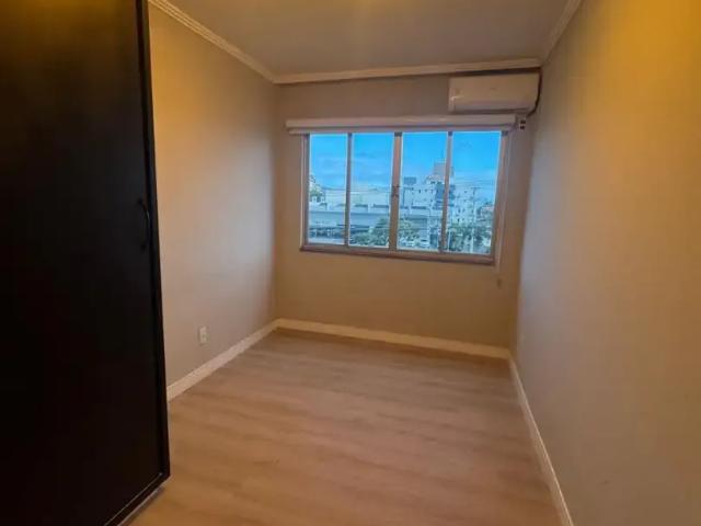 Apartamento venda em Região Geográfica Imediata de Florianópolis, São José