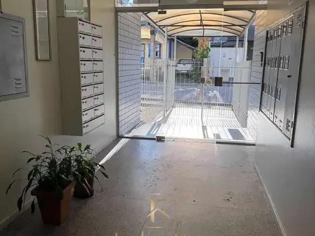 Apartamento venda em Região Geográfica Imediata de Florianópolis, São José