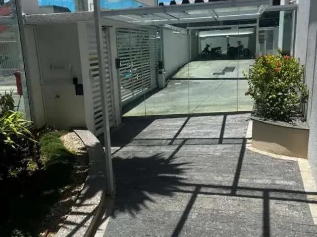 Apartamento venda em Região Geográfica Imediata de Florianópolis, São José