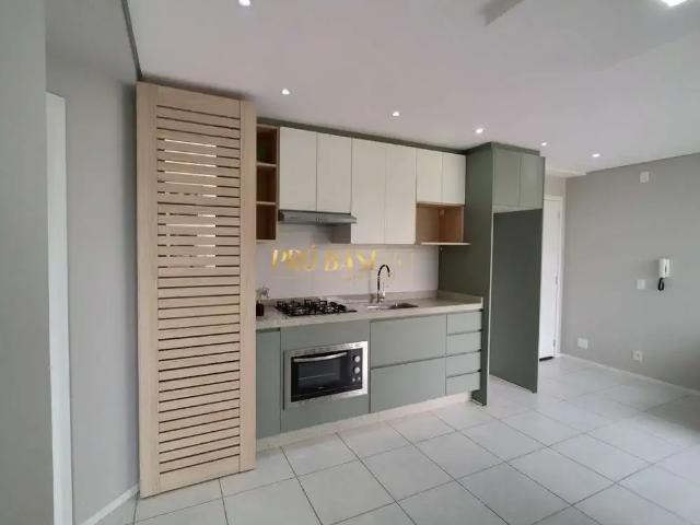 Apartamento venda em Região Geográfica Imediata de Florianópolis, São José