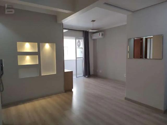 Apartamento venda em Região Geográfica Imediata de Florianópolis, São José