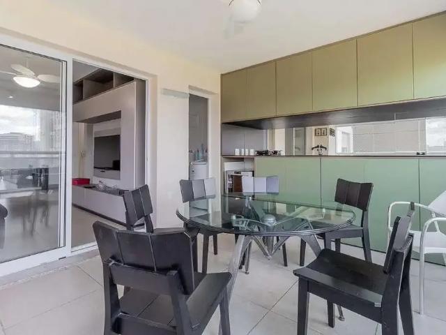 Apartamento venda em Região Imediata de São Paulo, Região Metropolitana de São Paulo