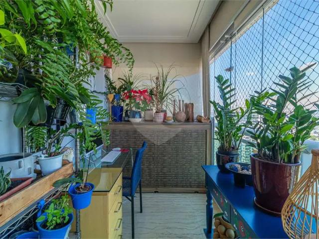 Apartamento venda em Região Imediata de São João da Boa Vista, São João da Boa Vista