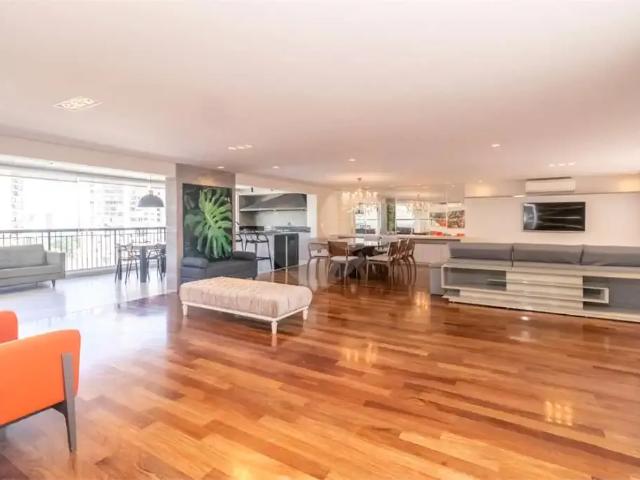 Apartamento venda em Região Imediata de São Paulo, Região Metropolitana de São Paulo